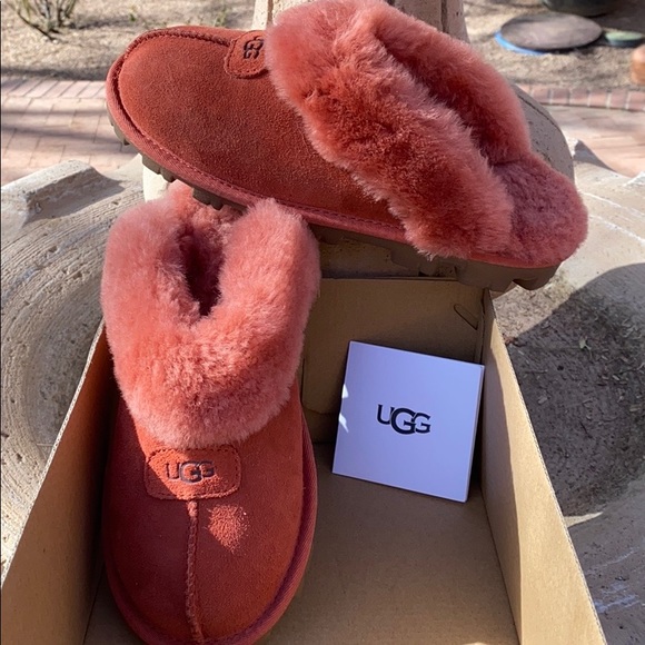 UGG - Picture 12 of 13